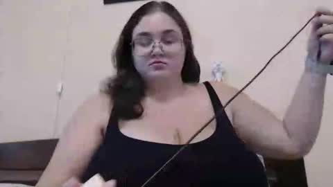 Snapshot of i_fucked_u_yesterday chatting on 10.02.25 Dominika online show from 10.02.25
