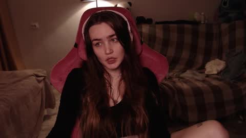 elisabeth online show from 02.15.25