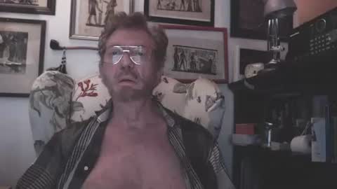 ImYourBitch online show from 02.13.25