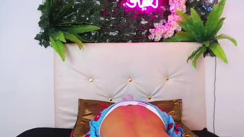 iam_lukas__ online show from 10.15.25