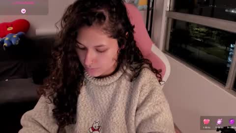 Snapshot of iam_nikki chatting on 02.14.26 On instagram Imm NikkiHelp me reach 100 likes online show from 02.14.26