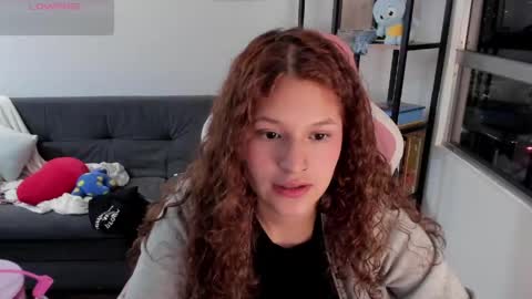 Snapshot of iam_nikki chatting on 04.15.26 On instagram Imm NikkiHelp me reach 100 likes online show from 04.15.26