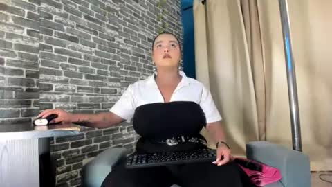 Snapshot of iam_samy chatting on 07.18.26 Samy online show from 07.18.26