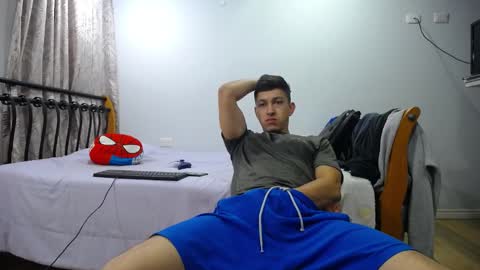 iam_yourbabyprincess_xd online show from 02.14.25