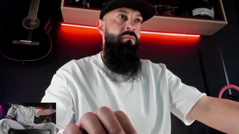 Snapshot of iamalexander_ chatting on 02.25.25 Lex online show from 02.25.25