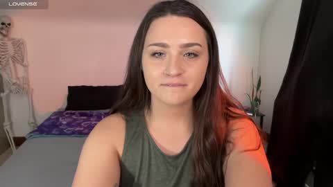 Snapshot of iamcrystalann chatting on 01.25.25 Crystal online show from 01.25.25