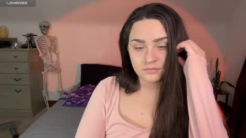 Snapshot of iamcrystalann chatting on 02.02.25 Crystal online show from 02.02.25