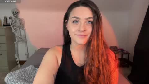 Snapshot of iamcrystalann chatting on 03.03.25 Crystal online show from 03.03.25