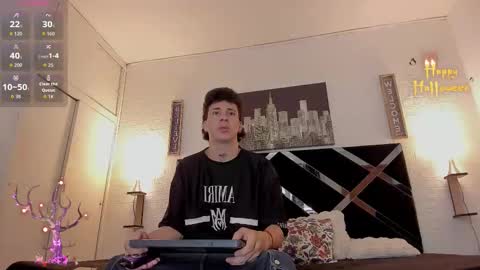 Snapshot of iamduque chatting on 10.11.25 Iam Joseant online show from 10.11.25