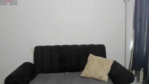 Dylan  independent model  online show from 03.19.26