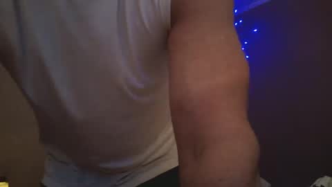 Snapshot of iamhereandnow chatting on 10.04.25 iamhereandnow online show from 10.04.25