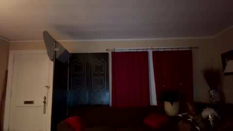 iamhereandnow online show from 01.12.26