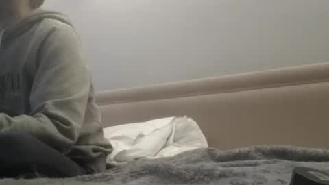 Snapshot of iamjamoboy chatting on 02.21.25 iamjamoboy online show from 02.21.25