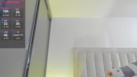 Juliiiiian online show from 02.28.25