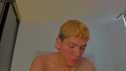 Juliiiiian online show from 11.20.25