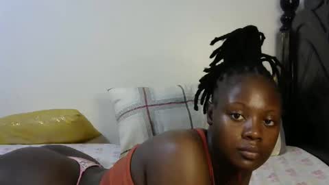 Snapshot of iampolca chatting on 01.28.25 iampolca online show from 01.28.25
