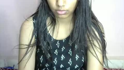 iamHotTaara online show from 01.07.25