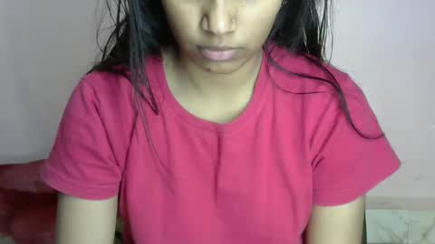 iamHotTaara online show from 01.08.25