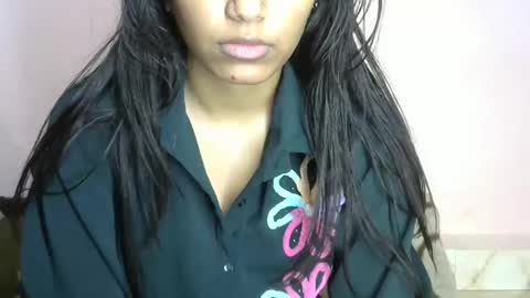 iamHotTaara online show from 01.09.25