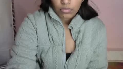 iamHotTaara online show from 01.13.25