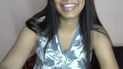 iamHotTaara online show from 01.25.25