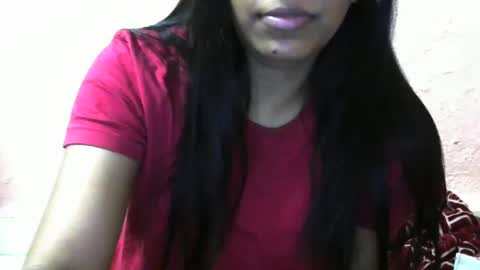 iamHotTaara online show from 01.27.25