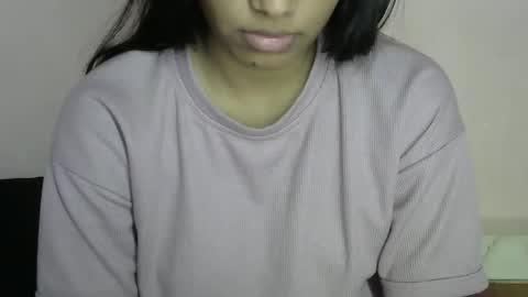 iamHotTaara online show from 02.08.25