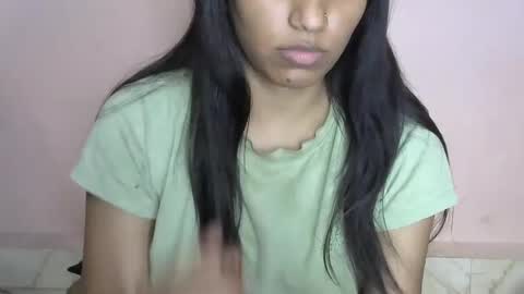 iamHotTaara online show from 02.26.25