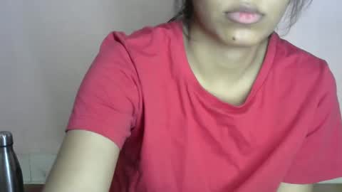iamHotTaara online show from 03.10.25