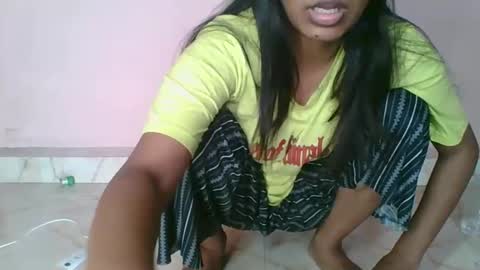 iamHotTaara online show from 09.16.25