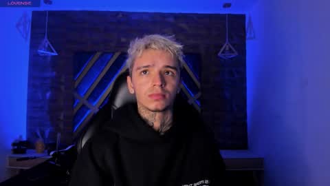 IAN CASTILLO online show from 03.02.26