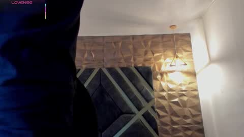 IAN CASTILLO online show from 03.28.26