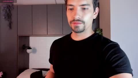 Ian Davis online show from 01.07.25