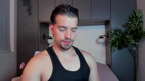 Ian Davis online show from 01.22.25