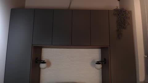 Ian Davis online show from 02.28.25