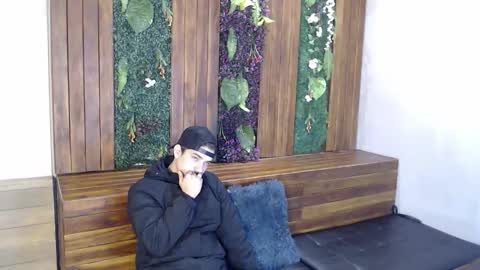 Ian Davis online show from 10.22.25