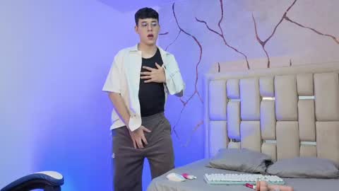 Ian  online show from 03.21.26