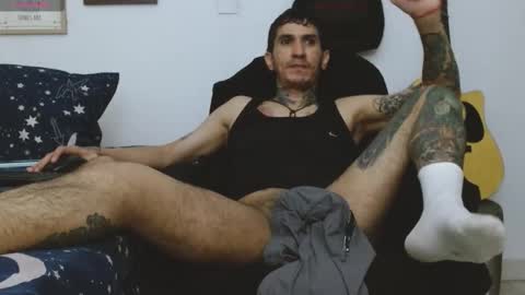 Snapshot of iandoherty chatting on 10.17.25 Ian Doherty online show from 10.17.25