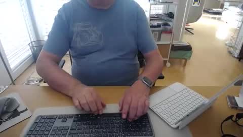 iandy12 online show from 06.08.26