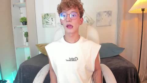 ian  online show from 11.05.25