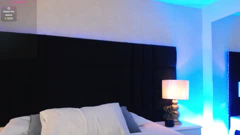 Snapshot of ianlark chatting on 02.12.26 Ian Lark online show from 02.12.26