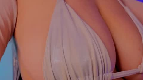 Snapshot of iara_smith_ chatting on 04.24.26 iara smith online show from 04.24.26