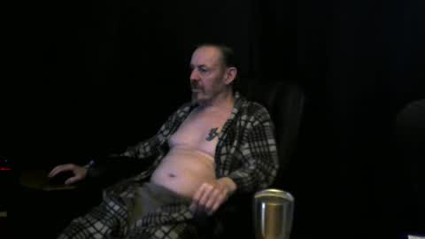 Snapshot of ibrichyrich chatting on 01.22.25 Rich online show from 01.22.25