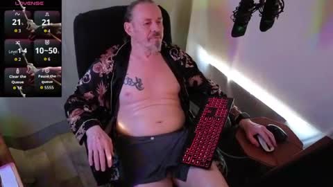 Snapshot of ibrichyrich chatting on 06.27.26 Rich online show from 06.27.26