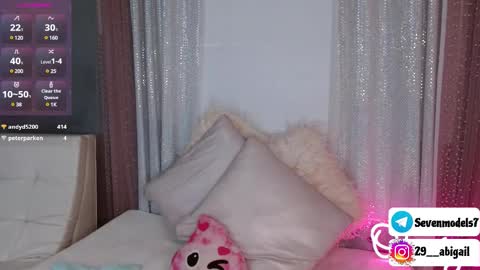 Snapshot of ice_y_abigail chatting on 02.28.25 ice_y_abigail online show from 02.28.25