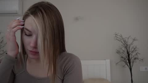 Danielle online show from 02.09.25