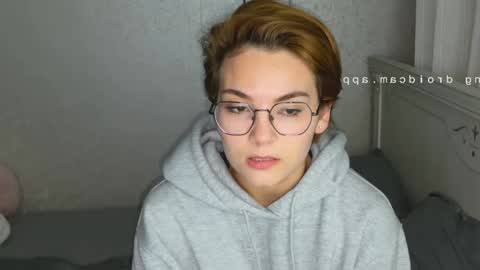 Snapshot of iceeheart chatting on 10.01.25 Ksenia online show from 10.01.25