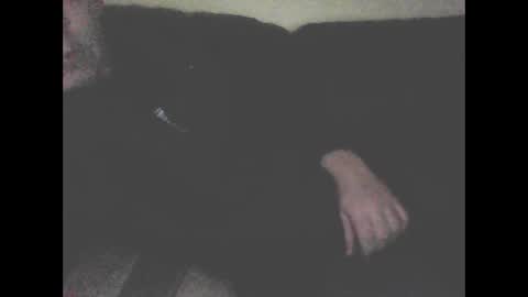 Snapshot of icemandude chatting on 03.02.25 icemandude online show from 03.02.25