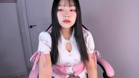 Hitomi   online show from 12.02.24