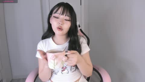 Hitomi   online show from 01.31.25